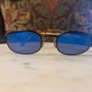 REVO H2O Oval Sunglasses Italy Polarized 🦋